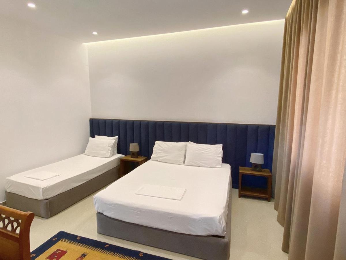 Guesthouse Niko ベラト エクステリア 写真