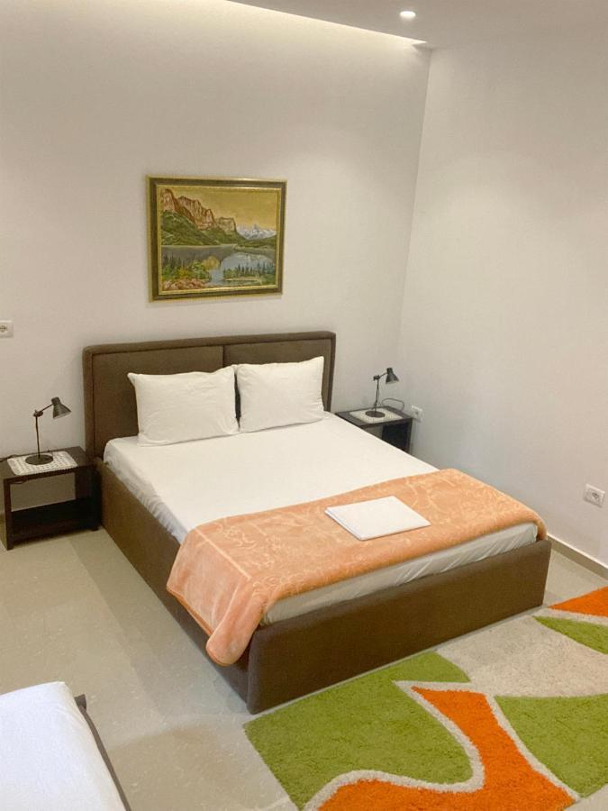 Guesthouse Niko ベラト エクステリア 写真