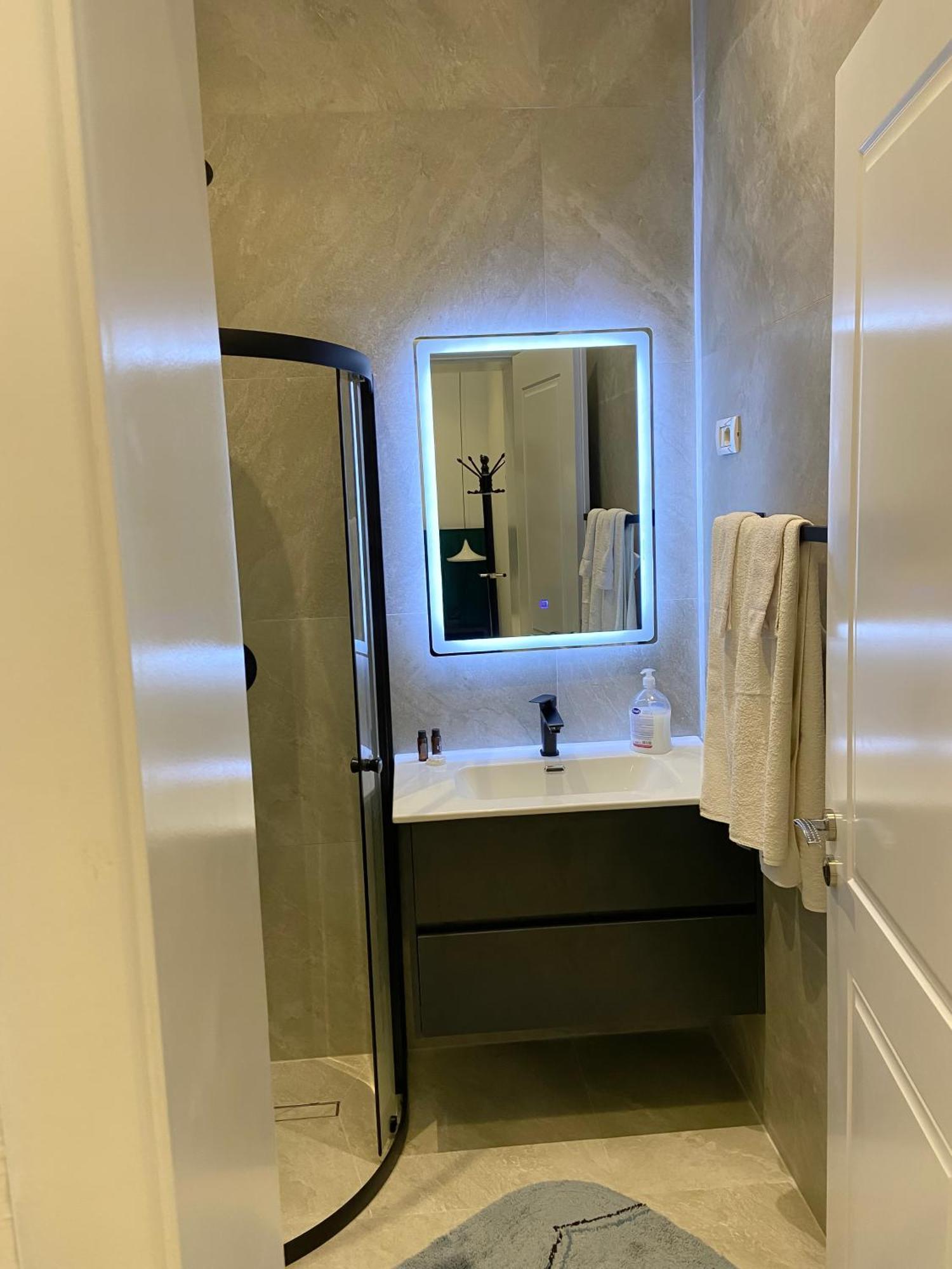 Guesthouse Niko ベラト エクステリア 写真